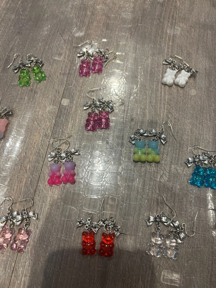 Lot de 12 paires de boucles d’oreilles ourson, fait main - photo numéro 3