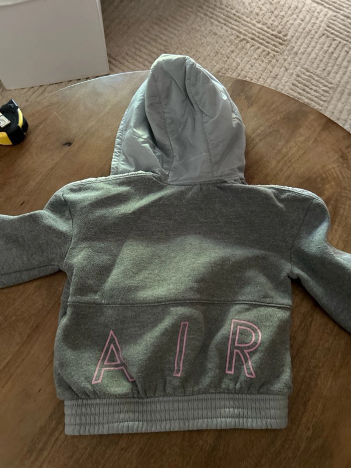 Sweat-shirt à capuche - photo numéro 4