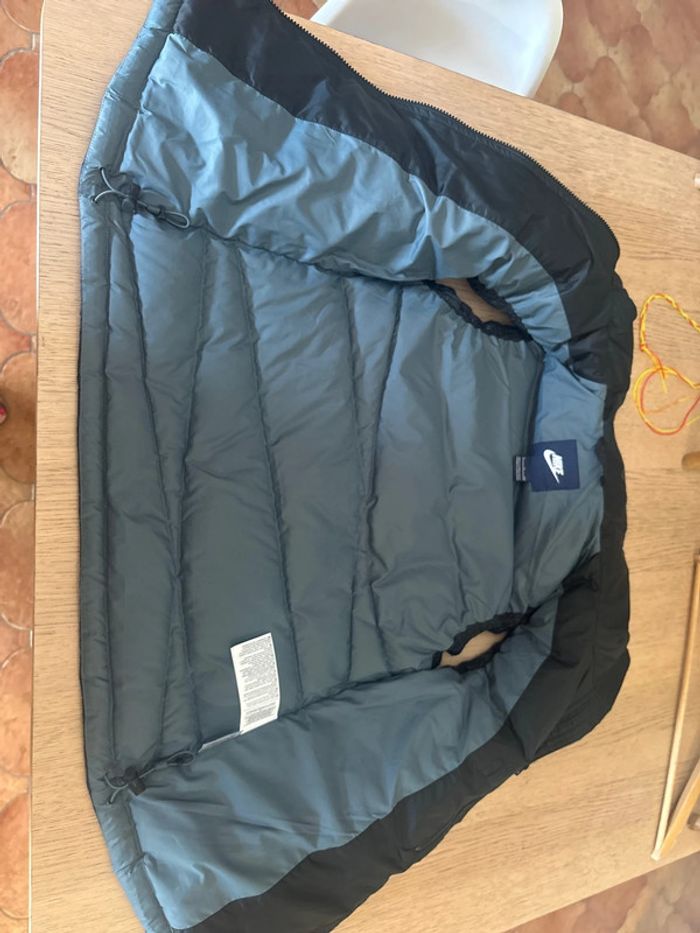 Doudoune sans manche Nike taille S - photo numéro 6