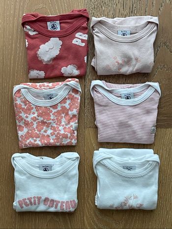 Petit Bateau lot 6 bodies manches courtes 9 mois