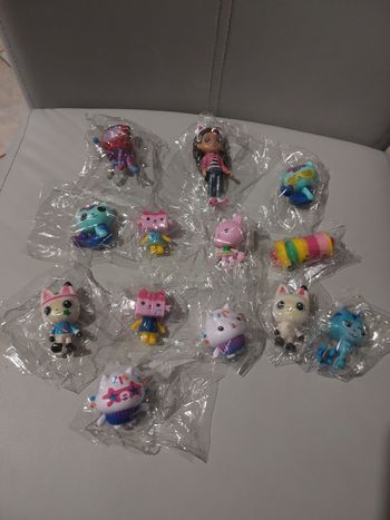 Lot figurines gabby chat