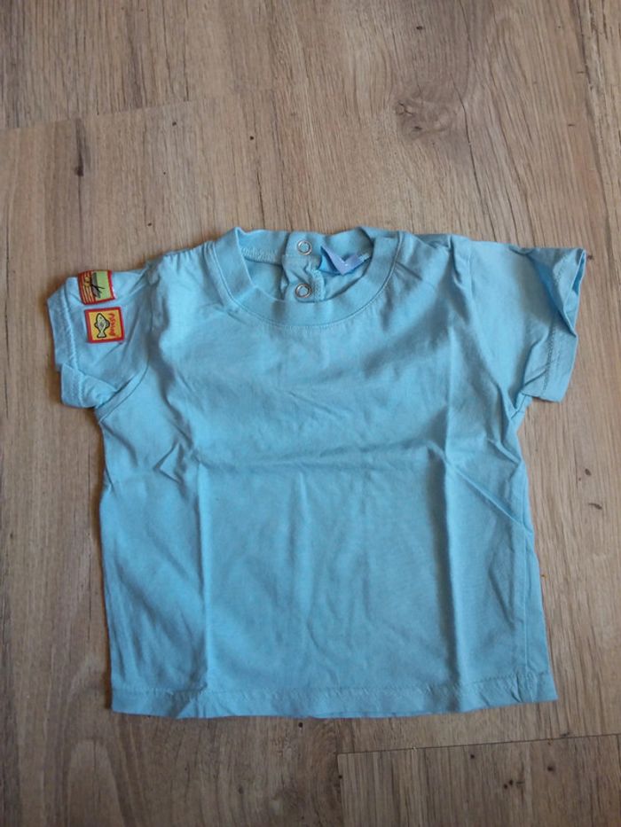 Tee-shirt manches courtes bleu clair 6 mois
