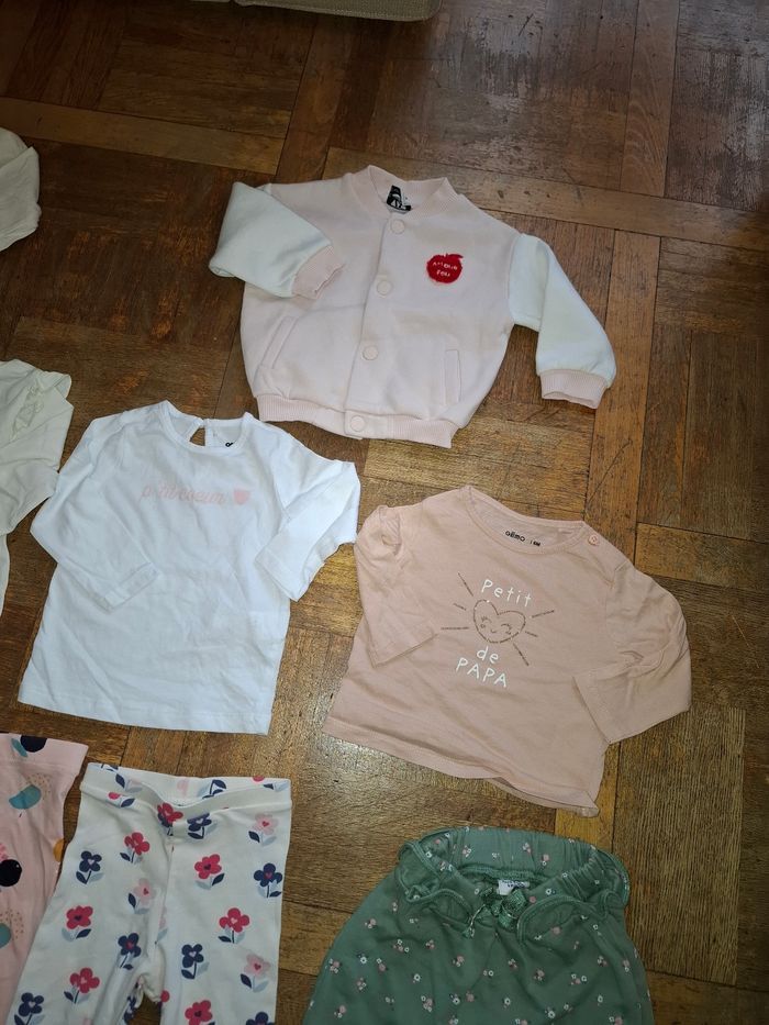 Lot vêtements bébé fille 6 mois - photo numéro 2