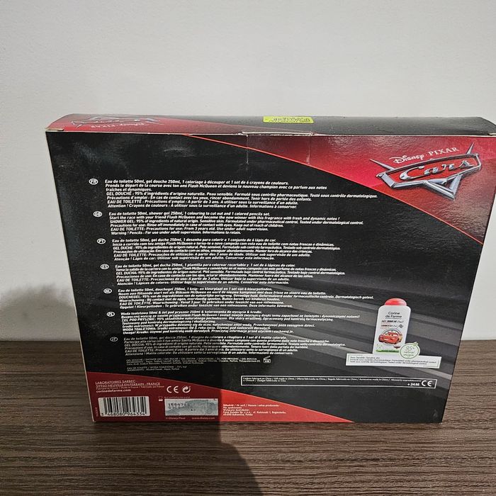 Coffret parfum +shampoing et dessin cars - photo numéro 2