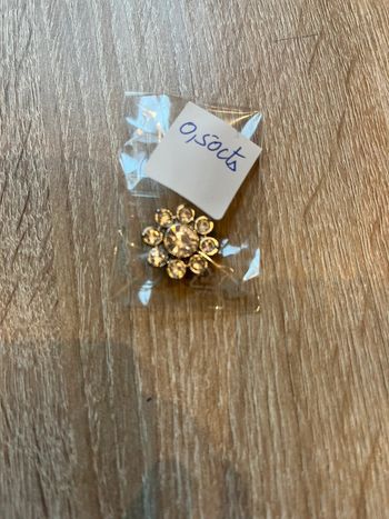 Joli bouton neuf 0,50 centimes