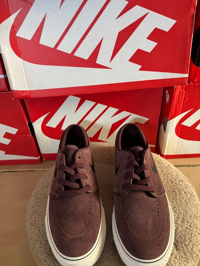 Basket Nike janoski  Taille 39 - photo numéro 2
