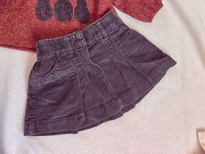 Ensemble pull et jupe plissée en velours côtelé - photo numéro 3