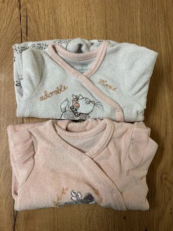 2 pyjamas 1 mois Orchestra Disney