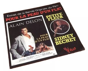 Vinyle 45 tours  Alain Delon  Pour la peur d' un flic