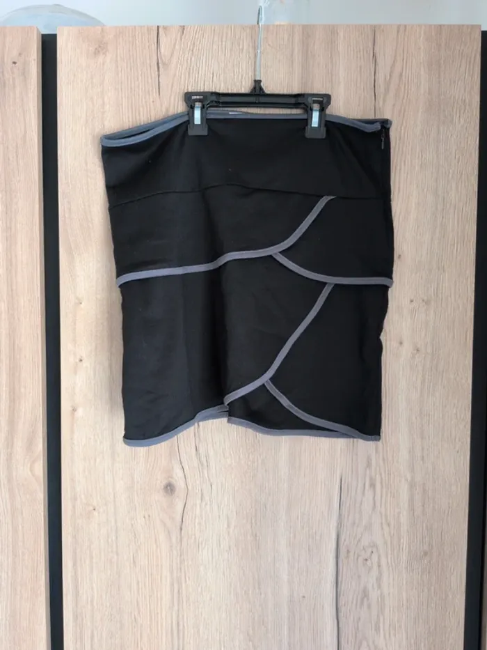 Jupe Taille 40 42
