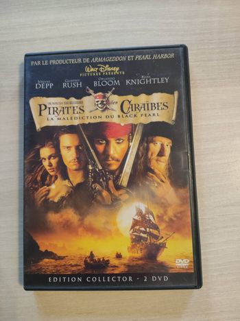 DVD Pirates des Caraïbes la malédiction du Black Pearl