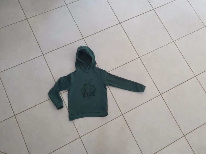 Sweat à capuche garçon 10 ans Kiabi V6