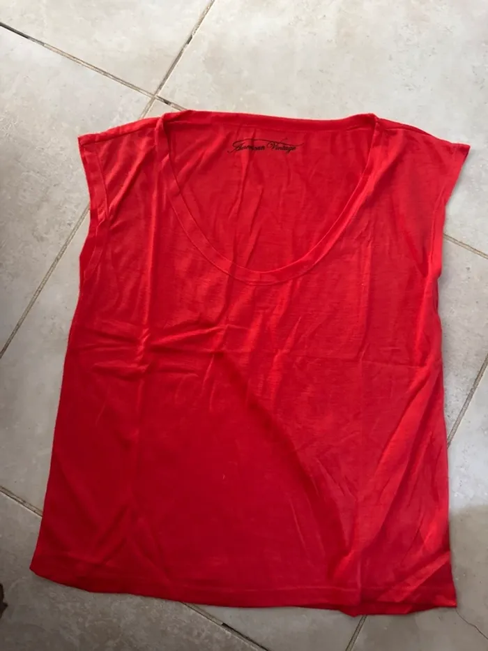 T-shirt rouge American Vintage - Taille M - photo numéro 2