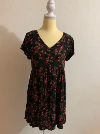 Robe fleurie noire et rose Anna Karel – Taille 40
