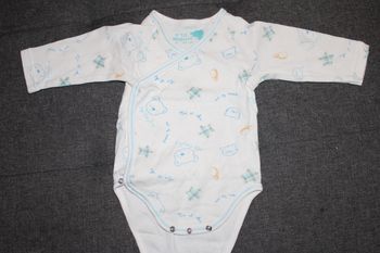 Bodie blanc avec motif