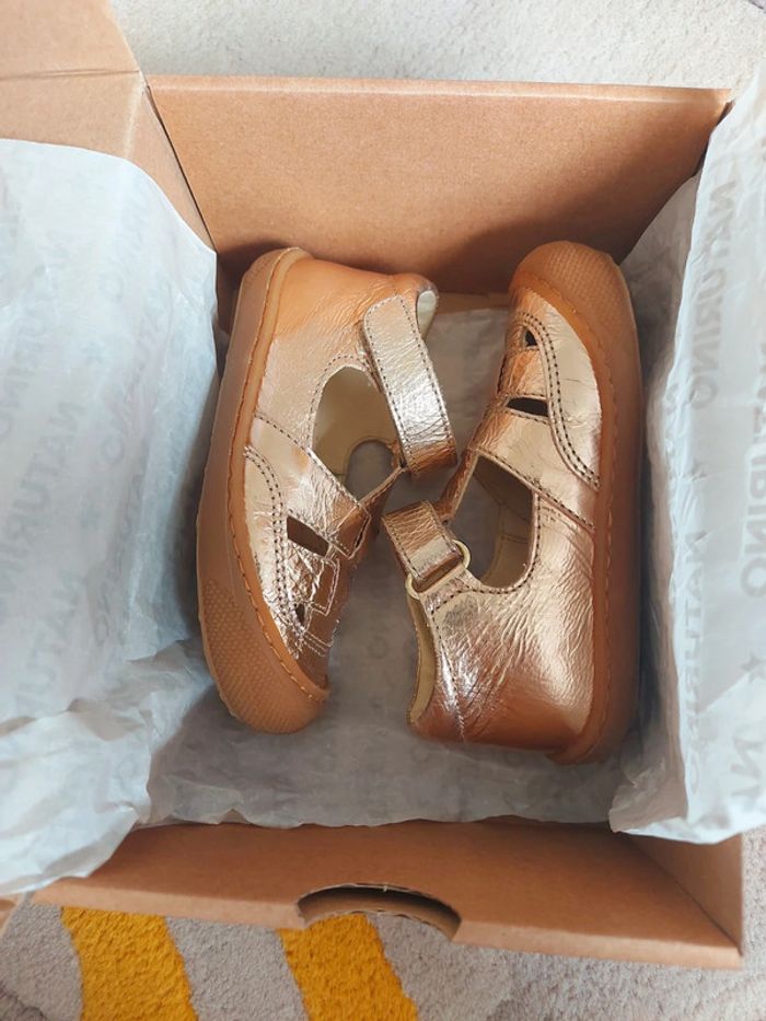 Sandales Naturino wad mettalic gold rose 22 - photo numéro 12