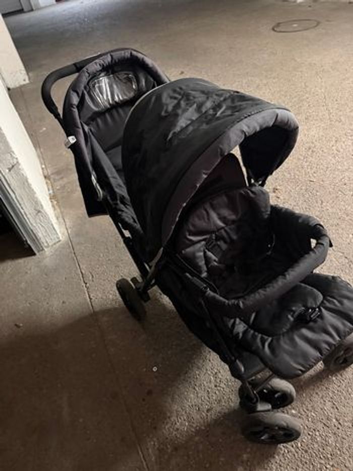 Poussette double - photo numéro 2