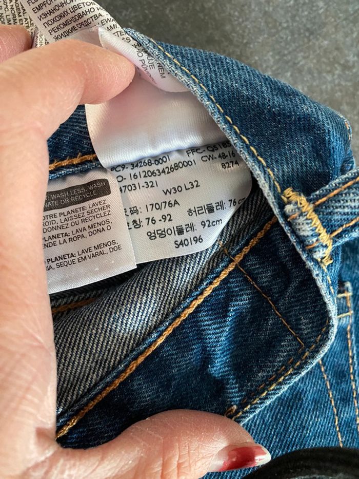 Jeans 501 Levi’s Taille 30/32 - photo numéro 5