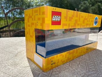 Présentoir de figurine Lego neuf 