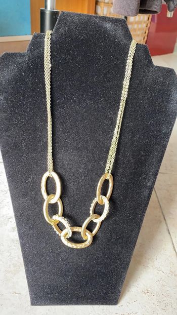 Parure collier et bracelet fantaisie chaîne dorée et strass