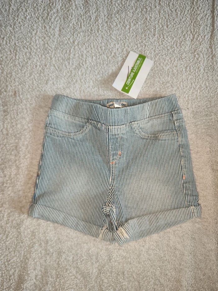 Short neuf Verbaudet 5 ans