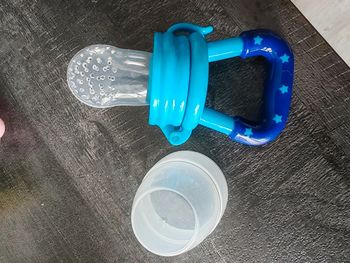 Tétine d'alimentation