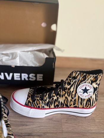🐆 Converse Chuck Taylor All Star – Imprimé Léopard – Neuves – T38