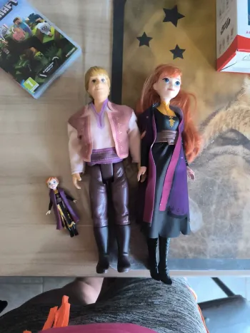 Poupée reine des neiges