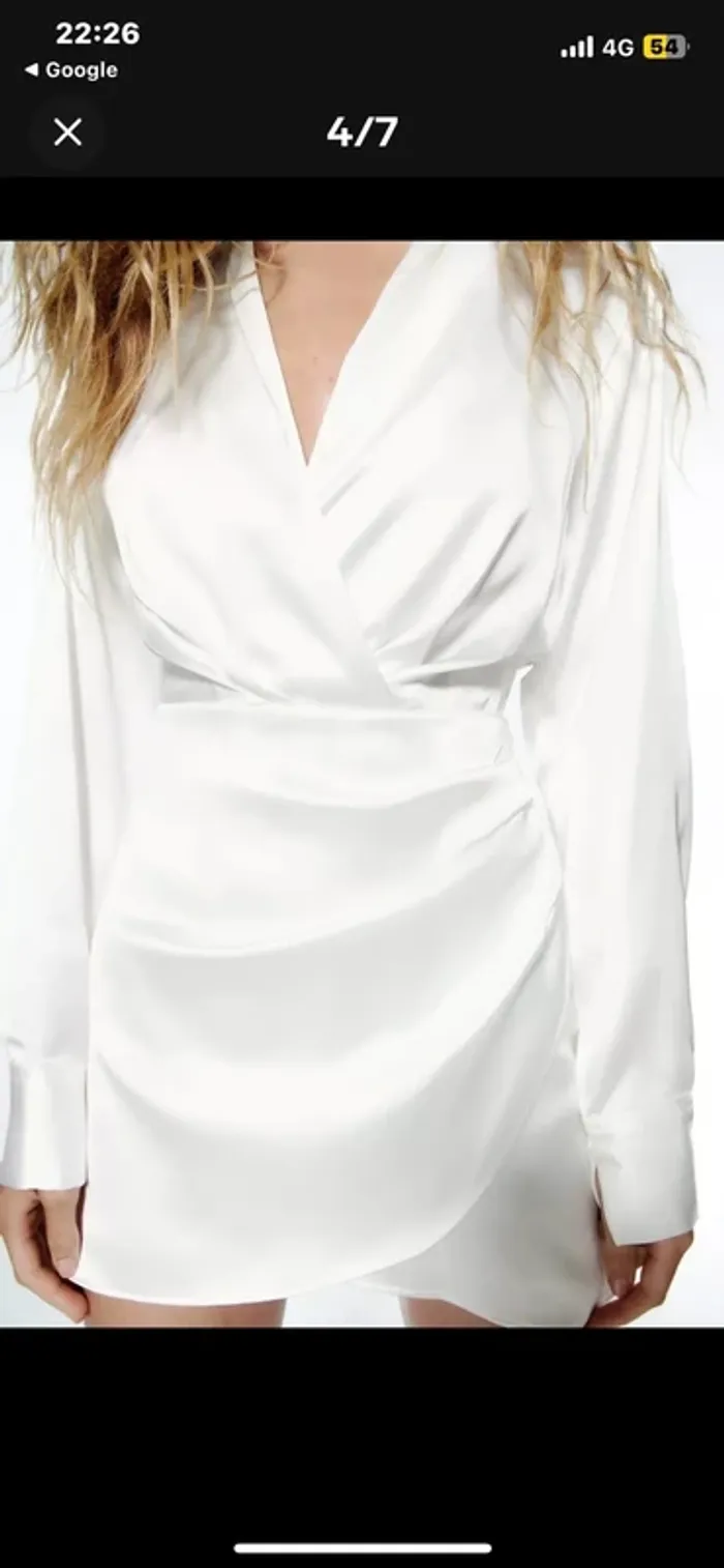 Belle robe satinée Zara col chemise drapé taille L. - photo numéro 9