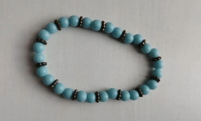 Lot de deux bracelets de perles - photo numéro 2