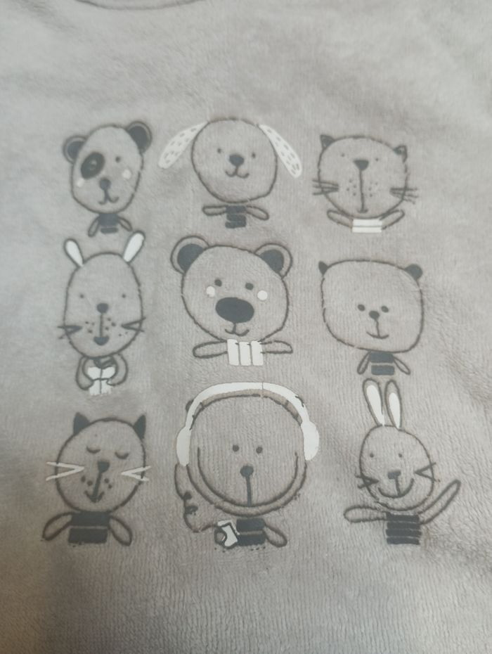 Pyjama velours, 9 mois - photo numéro 2