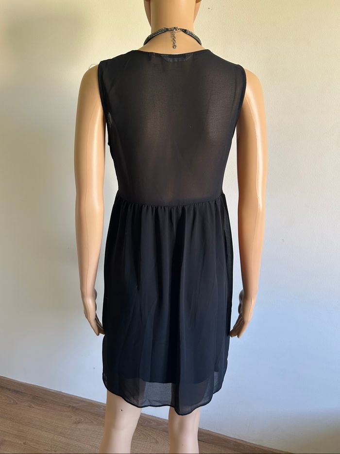 Robe noire sans manches Naf Naf taille 34 excellent état - photo numéro 5