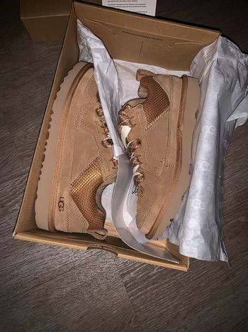 Ugg lowmel mixte pointure 35