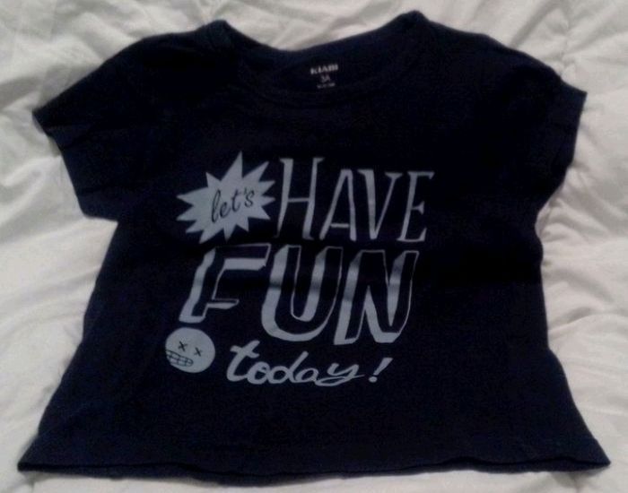 T-shirt manches courtes neuf 3ans