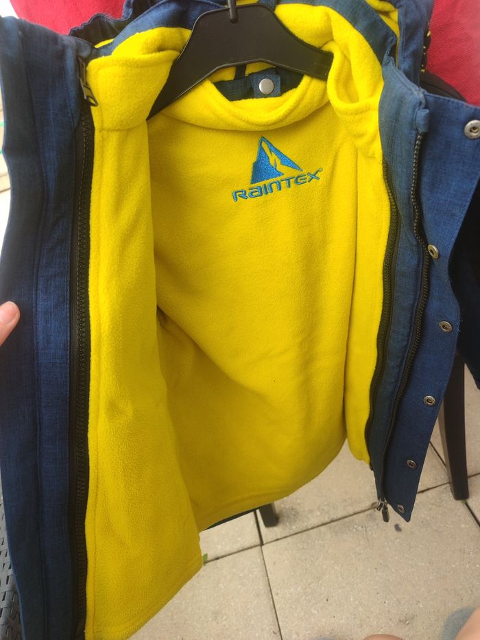 Blouson ski 7 ans - photo numéro 3