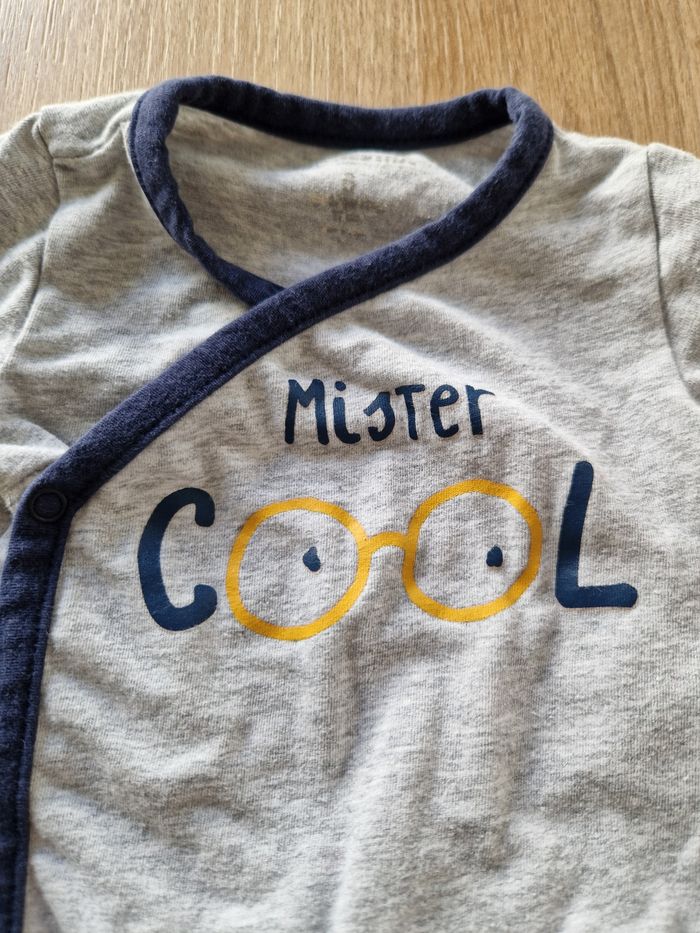 Body bébé cache-cœur manches longues 6 mois "Mister Cool" - Orchestra - photo numéro 2