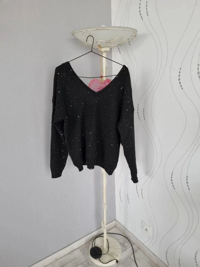 Pull noir pailleté avec col en V devant et derrière, dos nu avec noeuds Taille unique