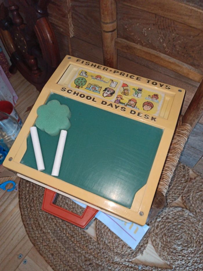 Jouet vintage Fisher price school days desk tbe - photo numéro 5