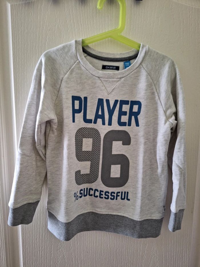 Sweat taille 6 ans