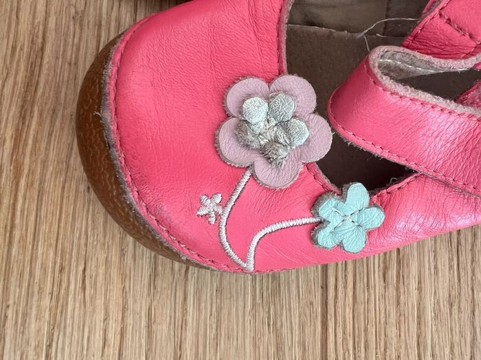 Chaussons rose vertbaudet cuir taille 24 bon état - photo numéro 6