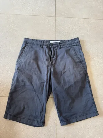 Short Celio taille 38, très bon état 39*50cm