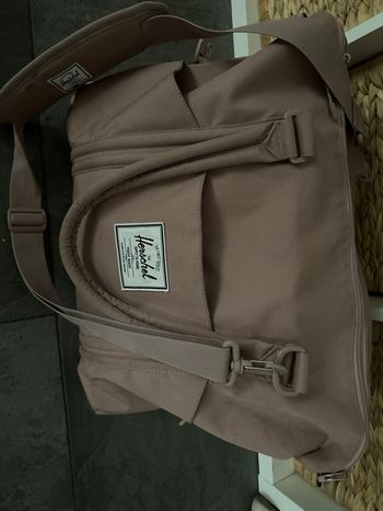 Herschel Sac à langer rose 