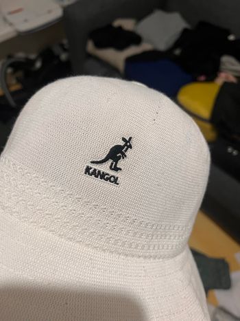 Bob blanc KANGOL