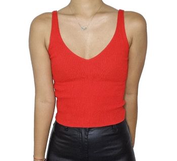 Top court débardeur en maille décolleté rouge T.XS Stradivarius