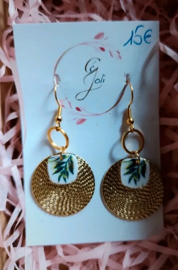 Boucles d'oreilles dorées rondes nature feuilles - photo numéro 2