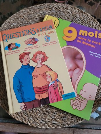 Lot 2 livres 9 mois dans le ventre de maman