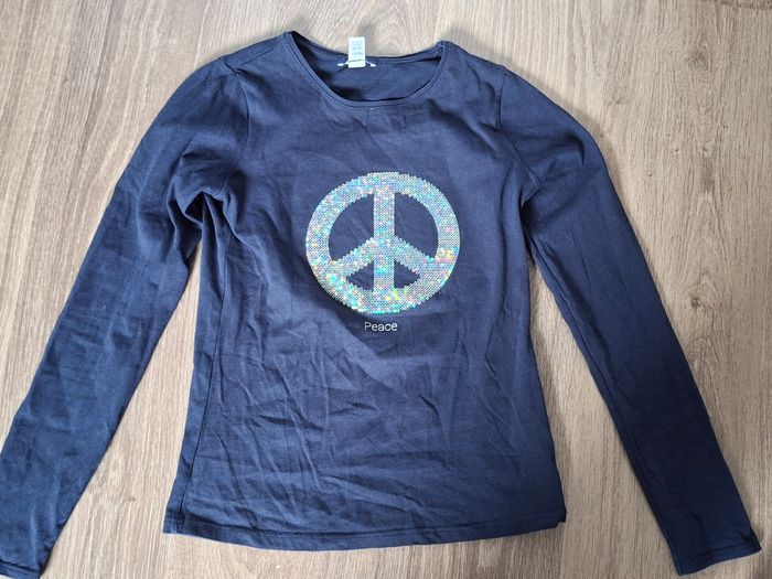 Joli haut manches longues peace and love