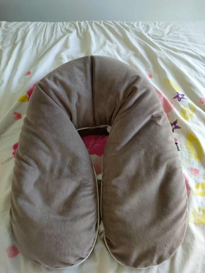 Coussin d'allaitement - photo numéro 4