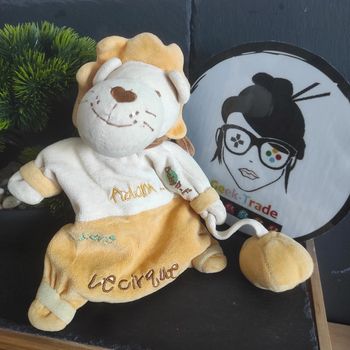 Doudou Marionnette Lion orange beige Baby Nat Adam adore le Cirque Balle