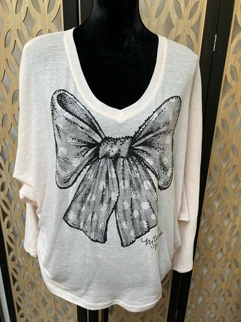 Pull taille S Disneyland Paris